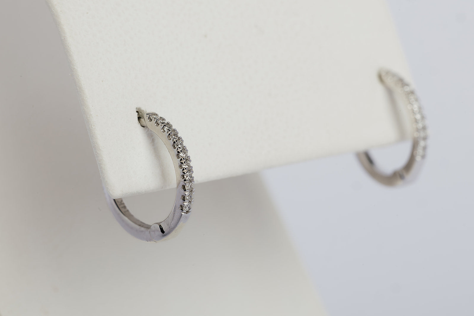 Arete Arracada Diamantes .10ct