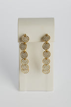 Arete Arracada Con Circulos de Diamantes