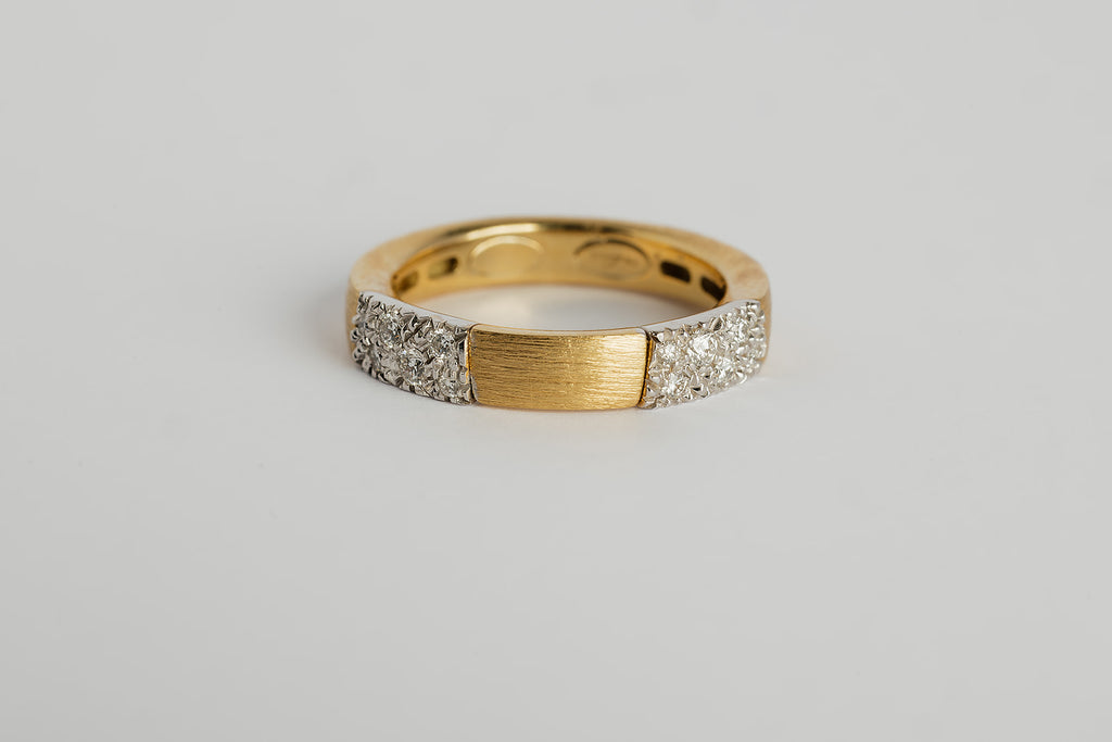 Anillo Con Diamantes Matte