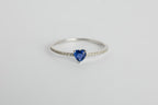 Anillo Zafiro Corazon y Diamantes