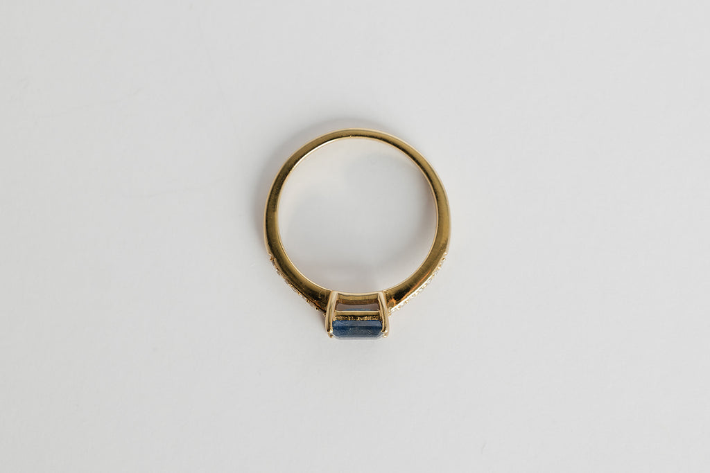 Anillo Zafiro Baguette
