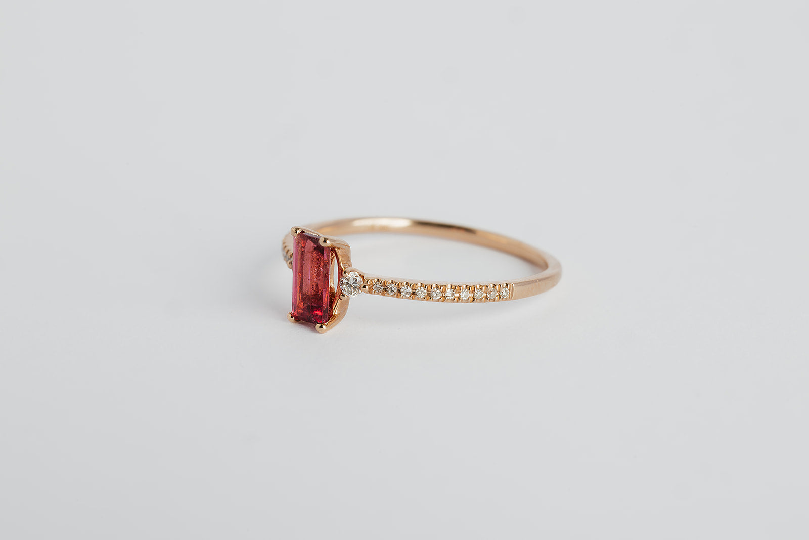 Anillo Topacio Rosa