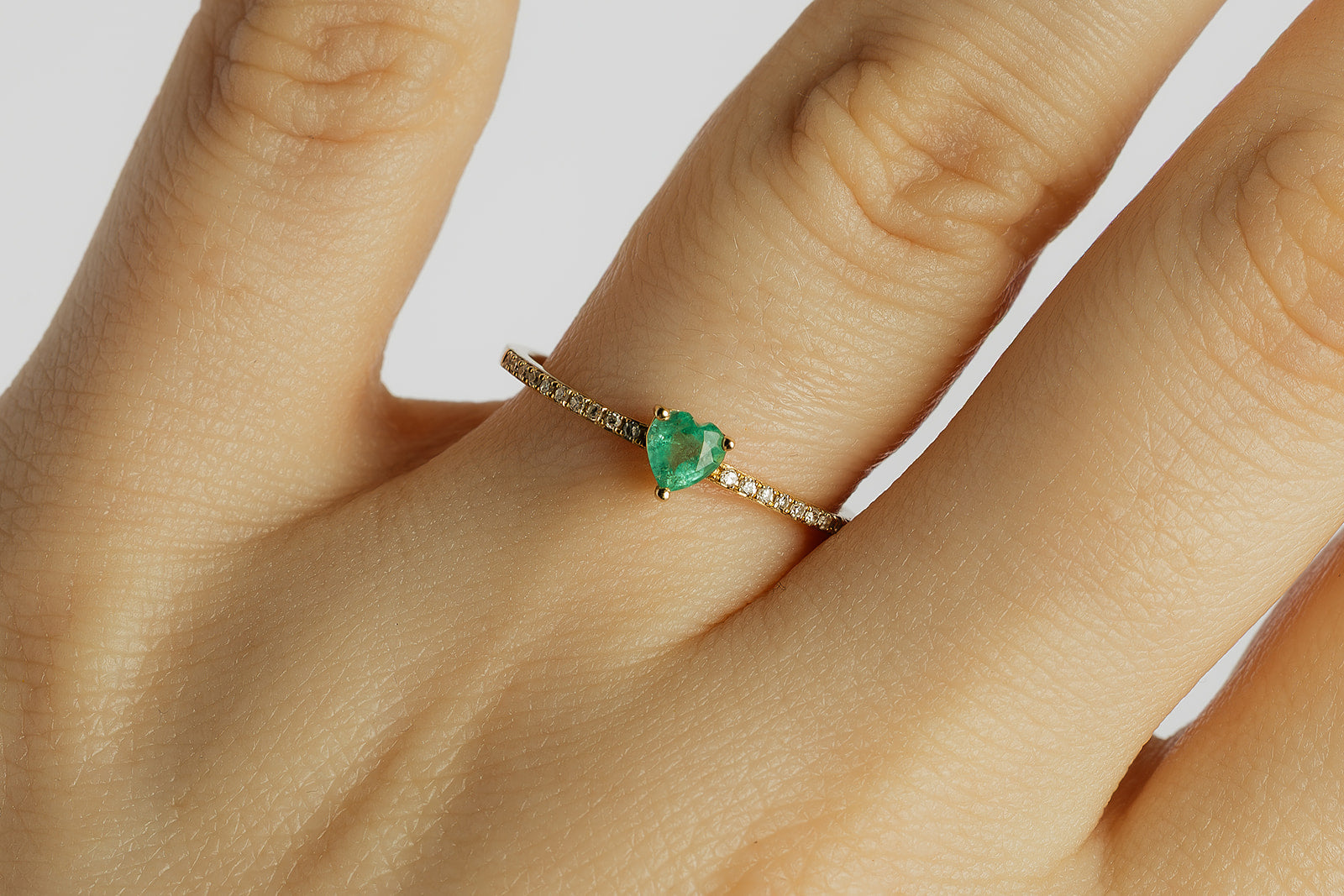 Anillo Esmeralda Corazon