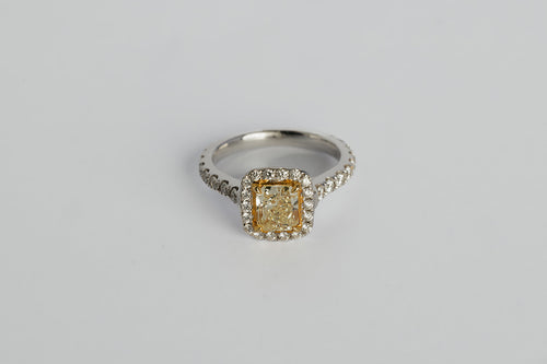 Anillo Diamante Amarillo Radiant