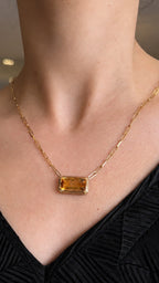 Collar Citrina Bezel