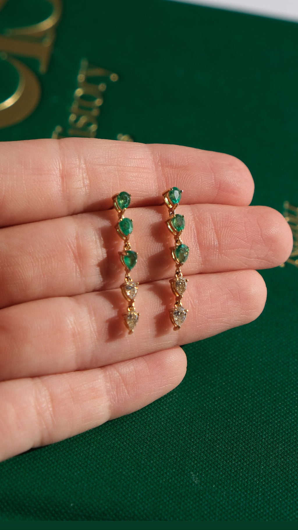 Arete Esmeralda y Diamantes Drop