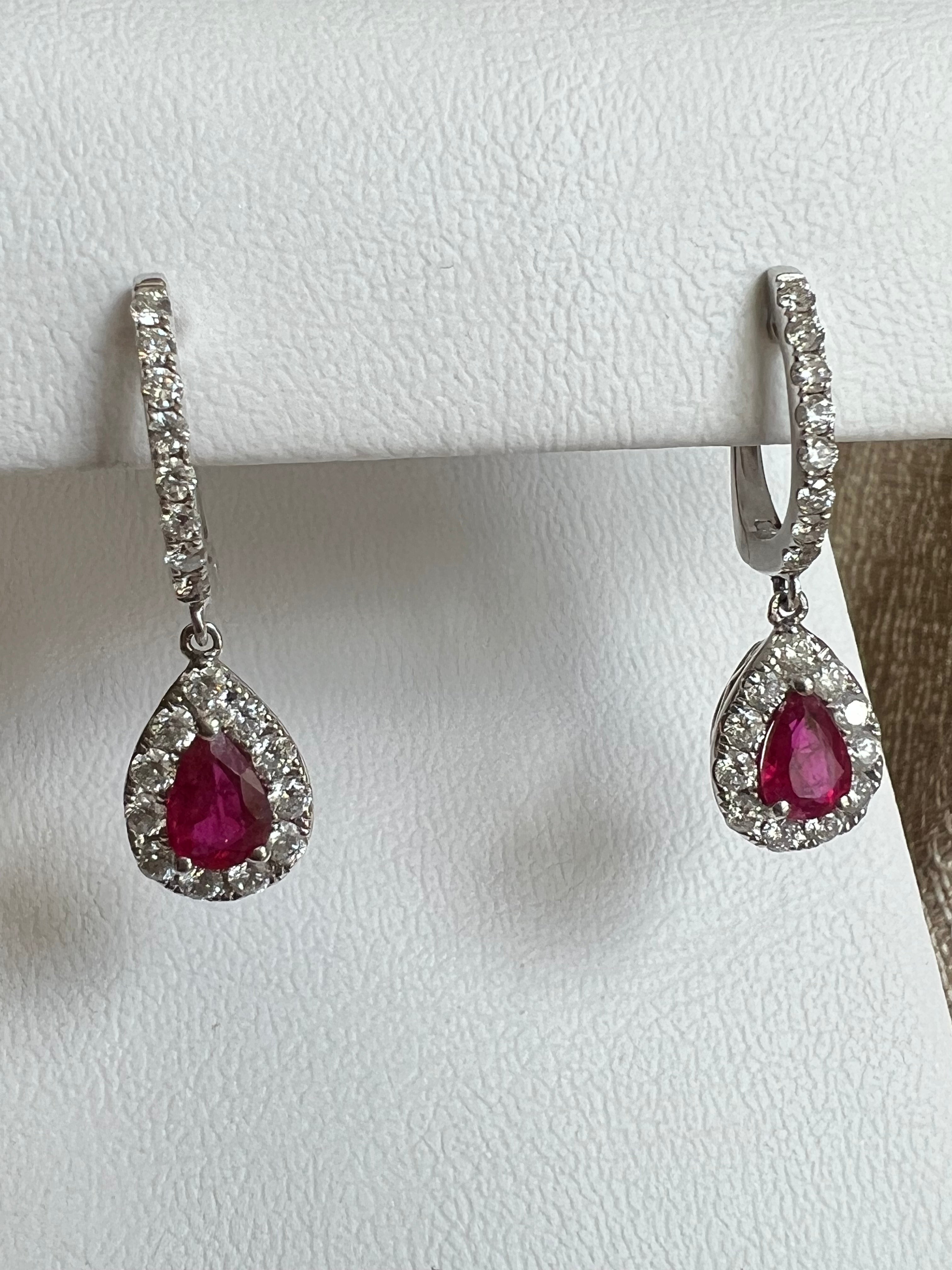 Arete Arracada con Rubi Pera